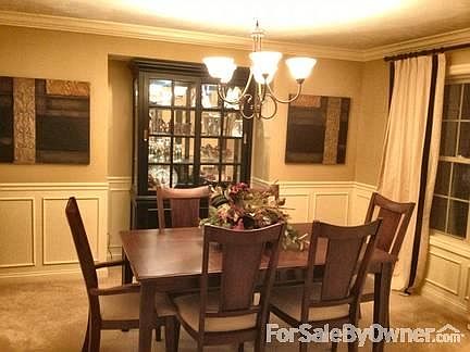 4th image of 2213 W Paddington Ct