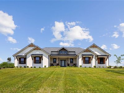 18068 Stillwell Rd, Bonner Springs, KS, 66012