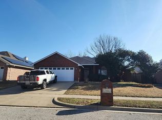 7424 Bennington Dr, Watauga, TX 76148