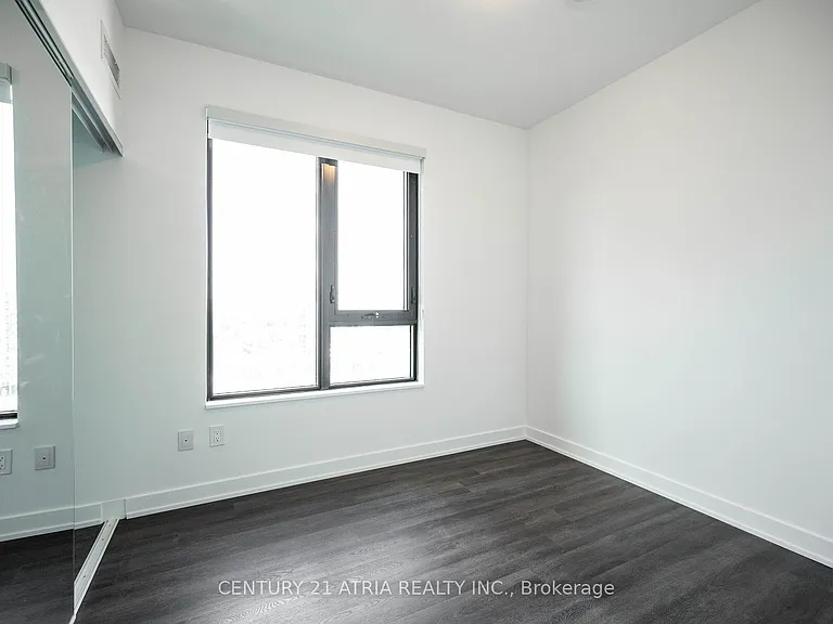 2075 Lakeshore Rd #1109 — Photo 14