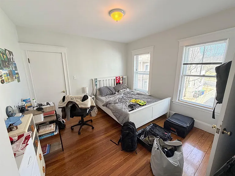 25 Leonard St #1 — Photo 10