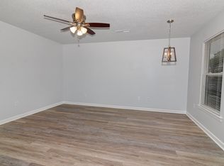 700 Simpson Rd APT 12, Anderson, SC 29621