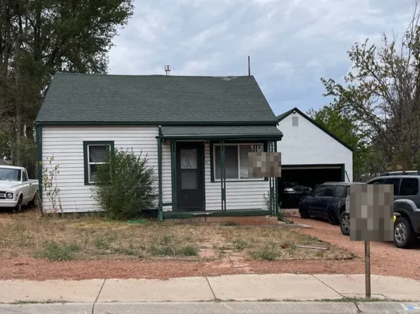 519 Cherry Ln, Pueblo, CO 81005