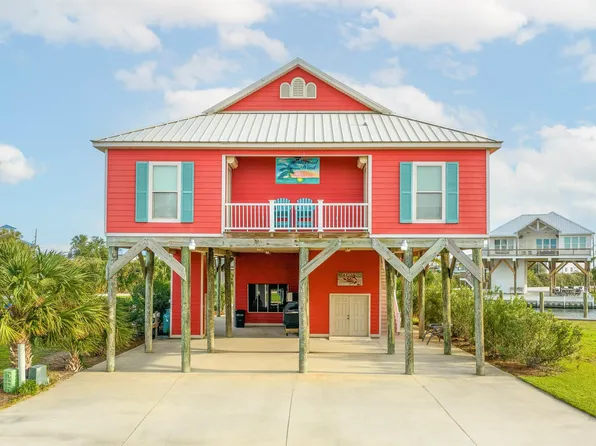 1057 Amaris Blvd, Grand Isle, LA 70358