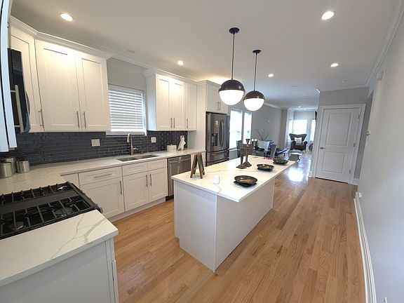 2nd image of 8037 S Dorchester Ave