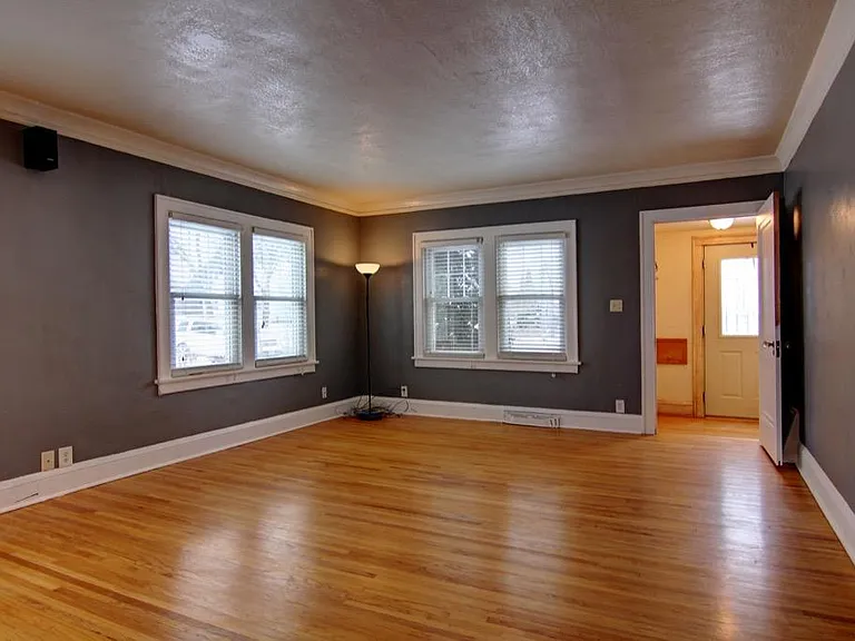 5427 Xerxes Ave S — Photo 5