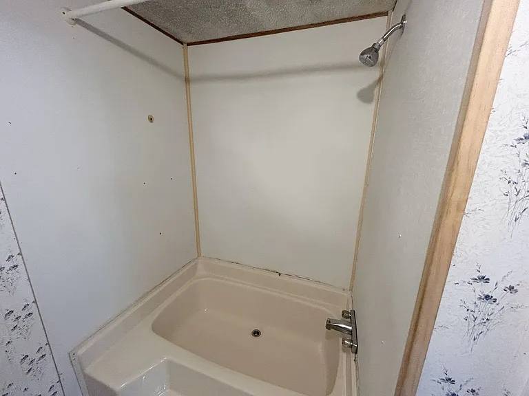 72 Tammy Ln — Photo 6