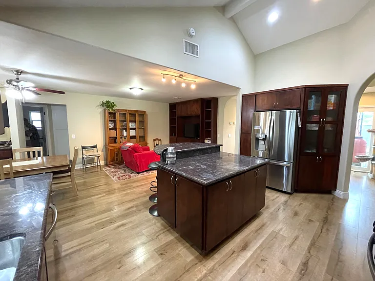 1029 Silver Stallion Dr — Photo 9