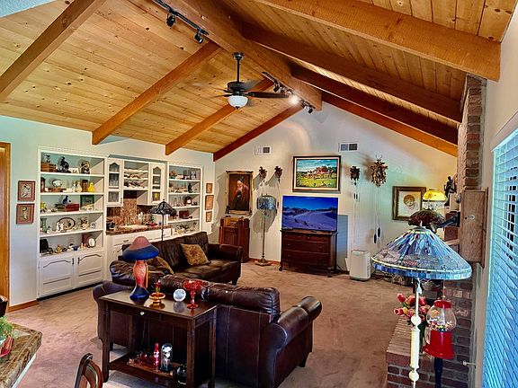 3rd image of 2270 Alamos Ave