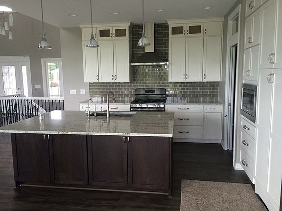 5th image of 4106 NW 95th Pl