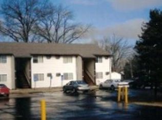 929 W Johnson St, Vandalia, IL 62471