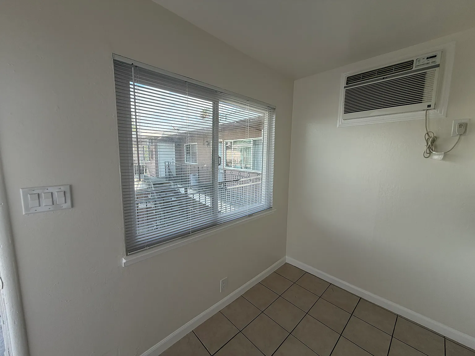 Haller Court — Photo 3