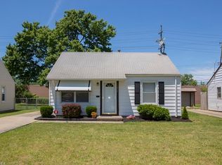 15836 Eleanore Dr, Cleveland, OH 44135