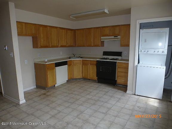 4th image of 111 Irvine Turner Blvd #1E
