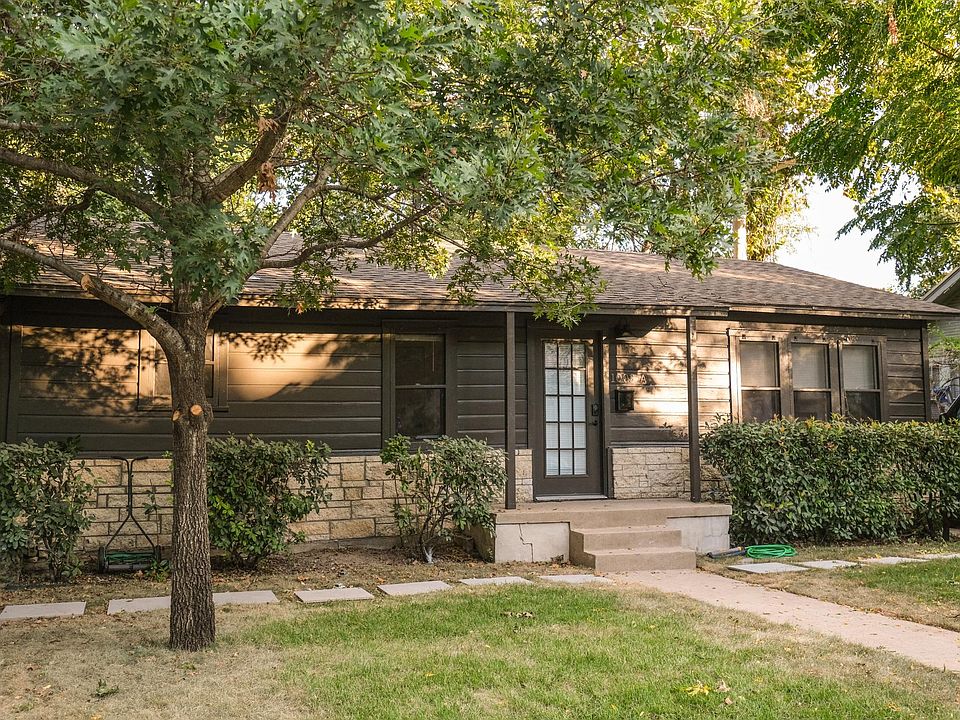 1st image of 1003 Maufrais St #A