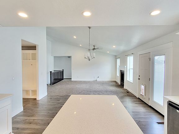 2nd image of 2496 W Glover Ln