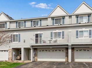 18364 Kerrville Trl, Lakeville, MN 55044