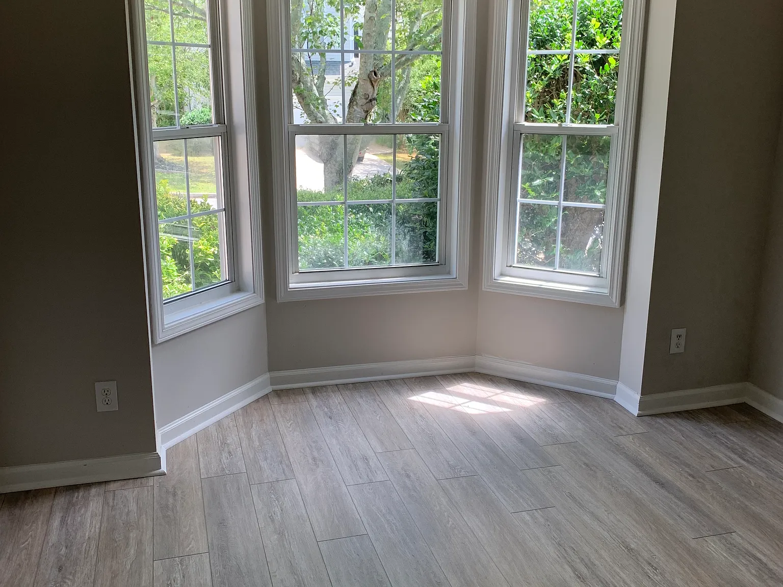 3 bed, 1550 sqft, $2,600 — Photo 4