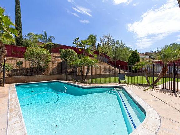 2nd image of 1456 Cherrywood Cir