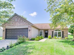 13144 Summerwood Ln, Fishers, IN 46038
