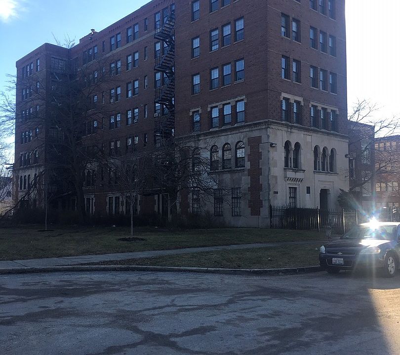 1st image of 3017 E 78th St APT 7C