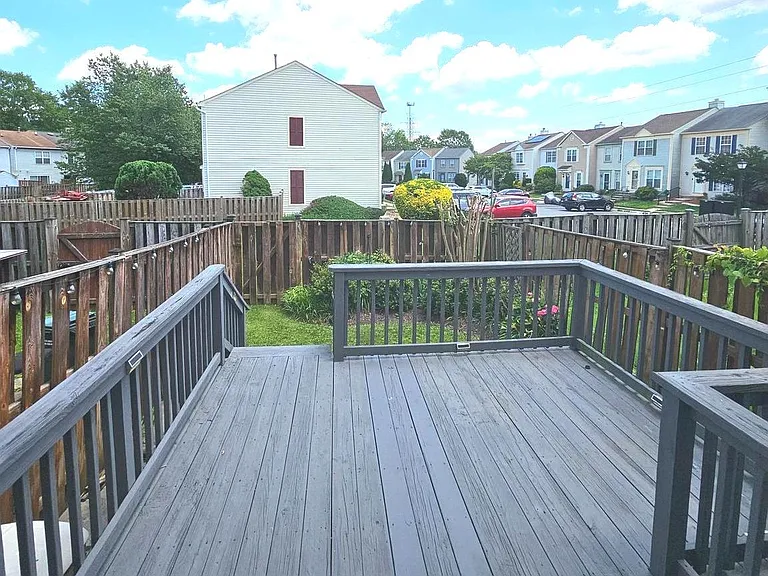 6552 Old Carriage Ln — Photo 14
