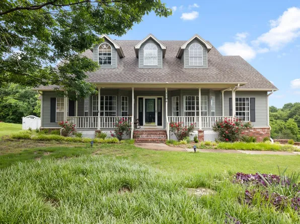 1704 Granada Dr, Springdale, AR 72762