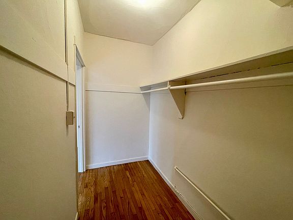 5th image of 626 33rd Ave #4