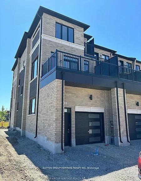 1 Cherry Hill Ln — Photo 1