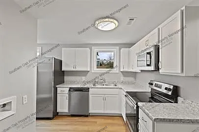 401 S Cherry St #2 — Photo 10