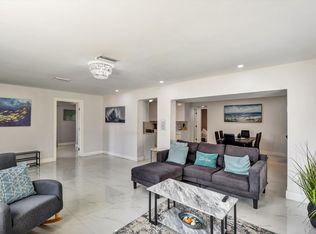 255 Glouchester St, Boca Raton, FL 33487