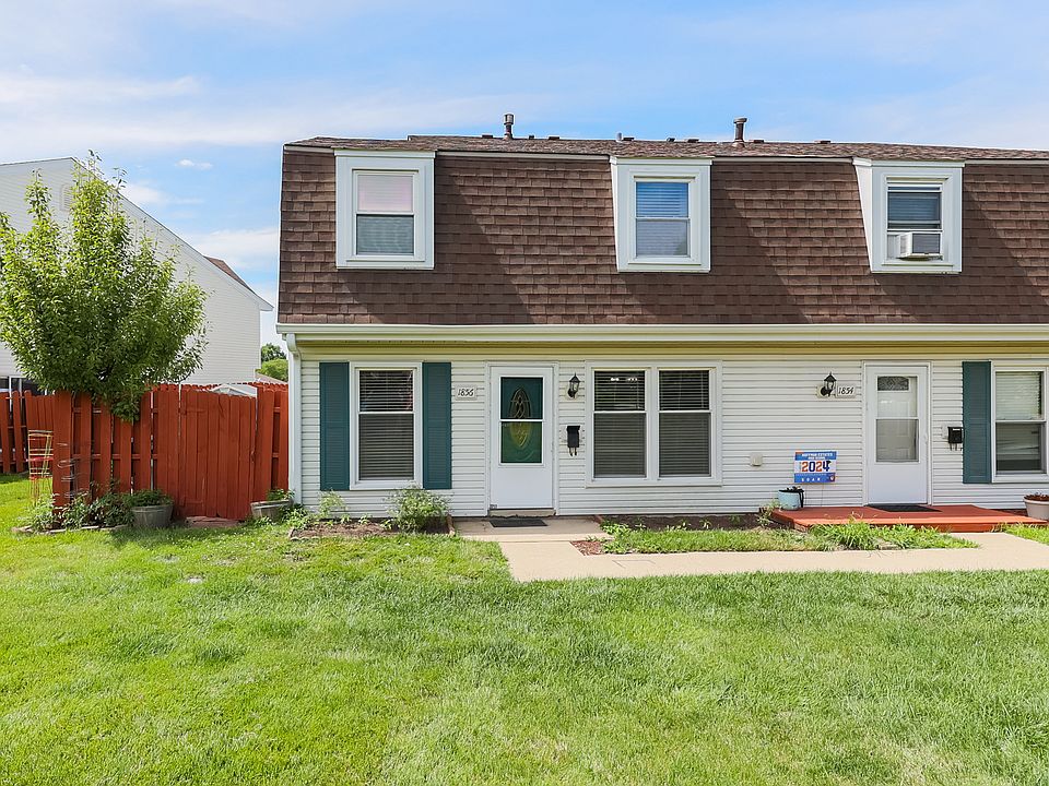 1st image of 1856 Stockton Dr #1856