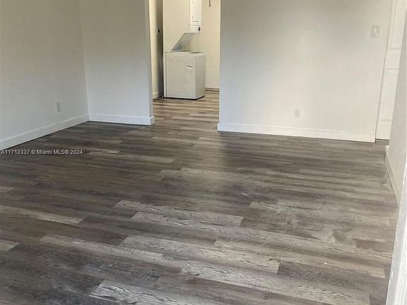 3rd image of 1051 NW 27th Ave #1