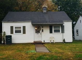 1832 S Chesterfield Dr, Owensboro, KY 42301