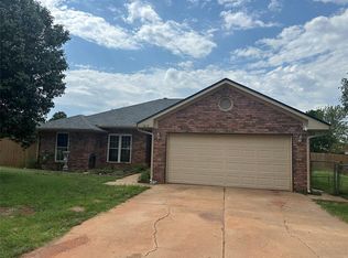 1018 Polk St, Piedmont, OK 73078