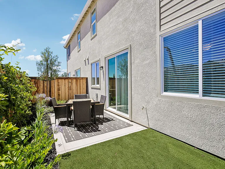 Echo Paired Homes — Photo 67
