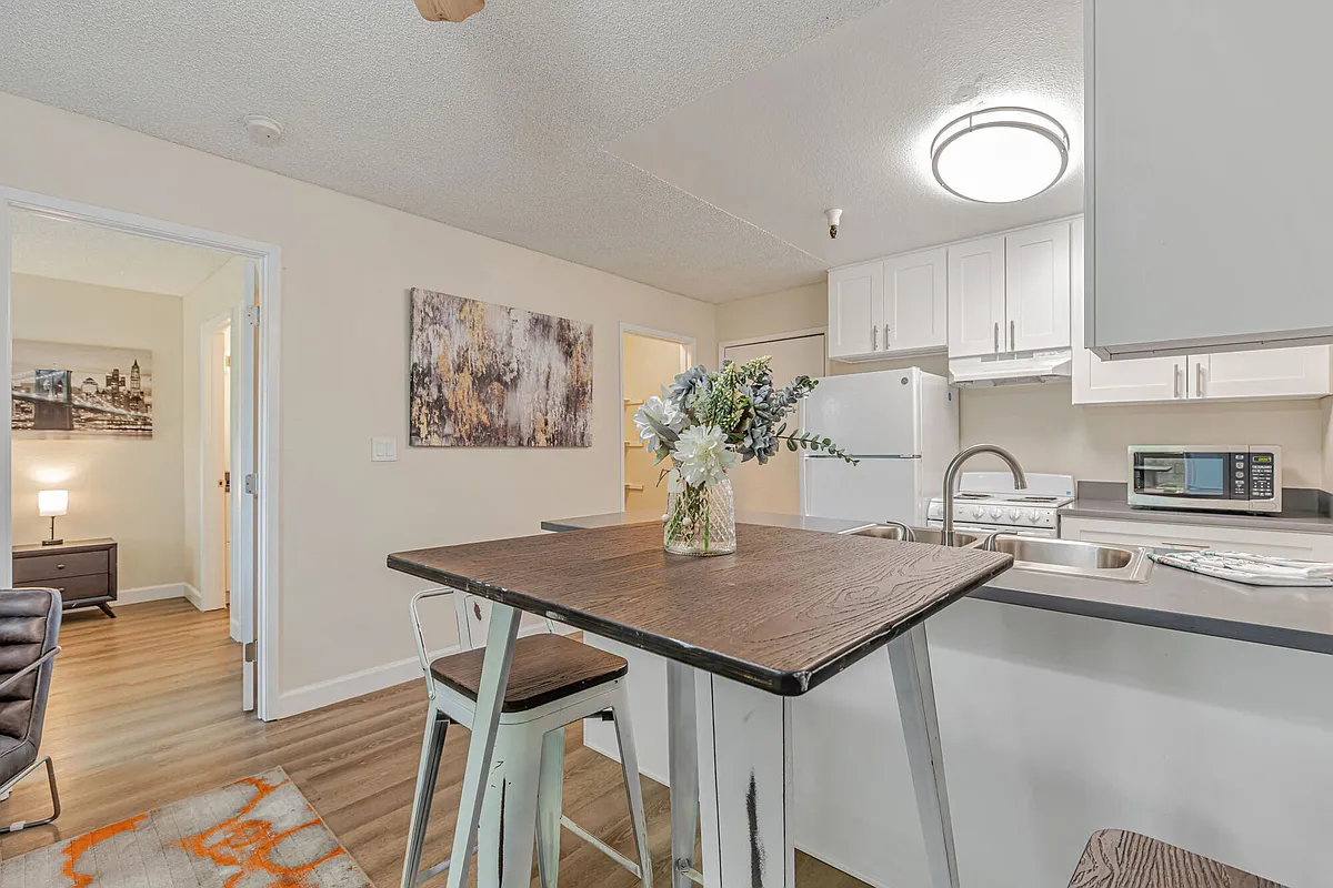 Building Photo - Martinez Hillside Active Adult 55+