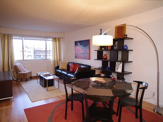 Sold by Sotheby's International Realty | media 29