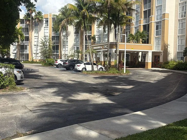 9755 NW 52nd St #206 — Photo 26