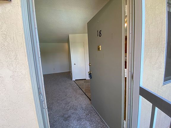 4th image of 1025 Meadow Lake Dr APT 18