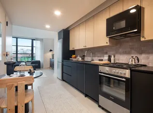 1100 Myrtle Avenue 532 image 1 of 19