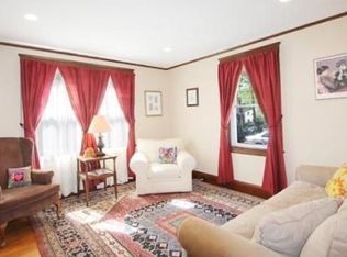 7 Fuller Ter, Newton, MA 02465