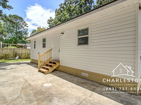 2nd image of 816 E Estates Blvd #B