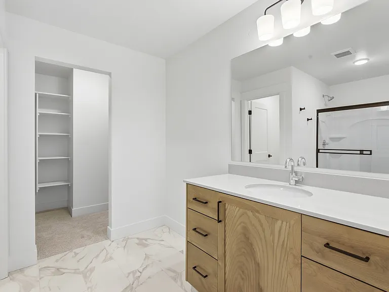 2144 E Deep Purple Ln — Photo 8