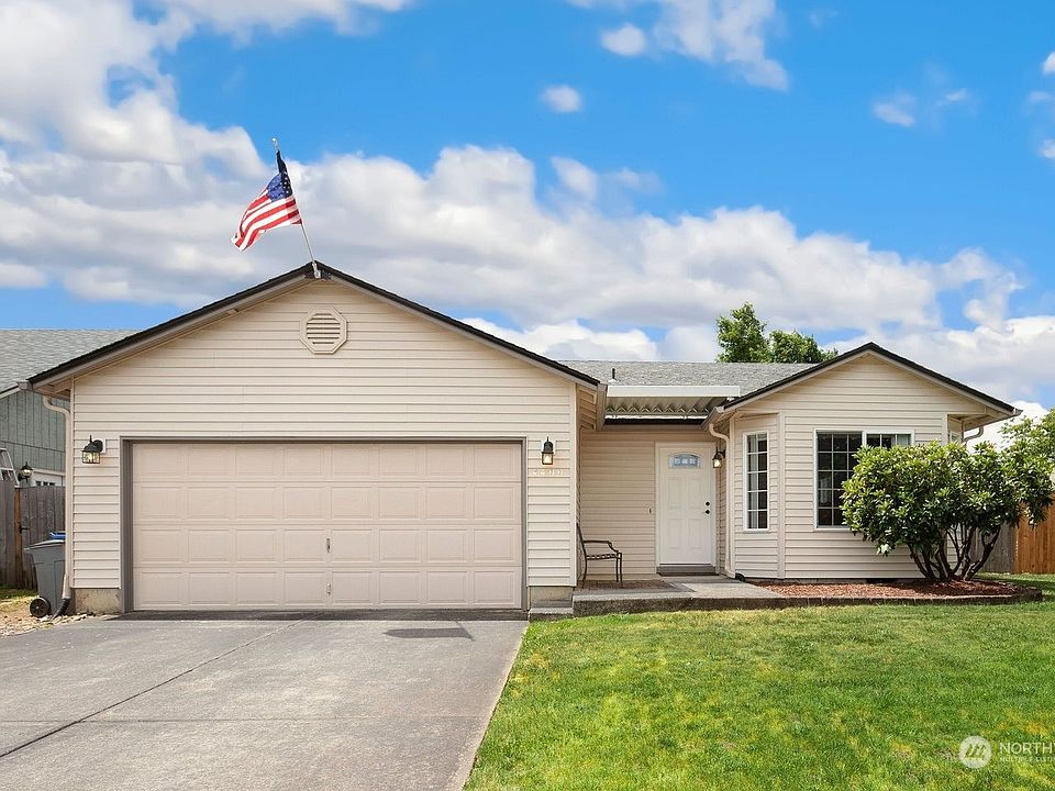 1st image of 4400 NE 161st Avenue