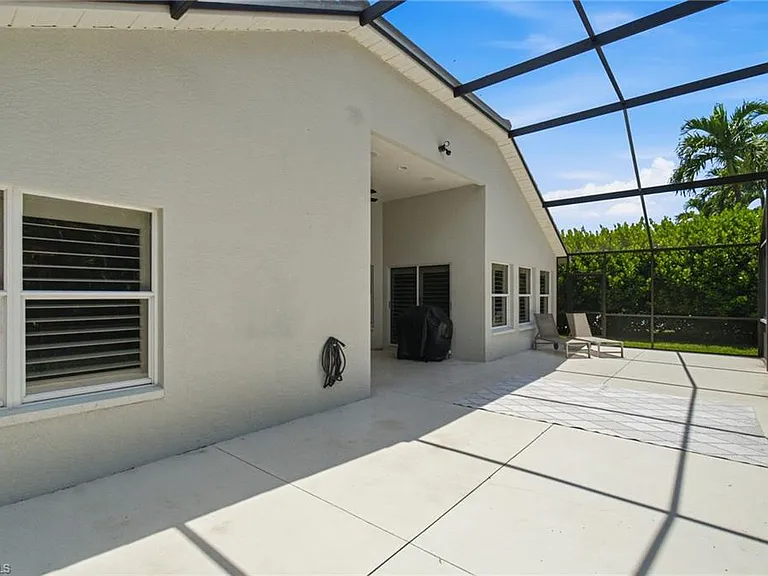 6988 Burnt Sienna Cir — Photo 32
