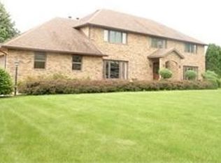 3090 Hemphill Rd, Barberton, OH 44203