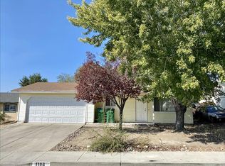 1196 Stanford Dr, Carson City, NV 89701