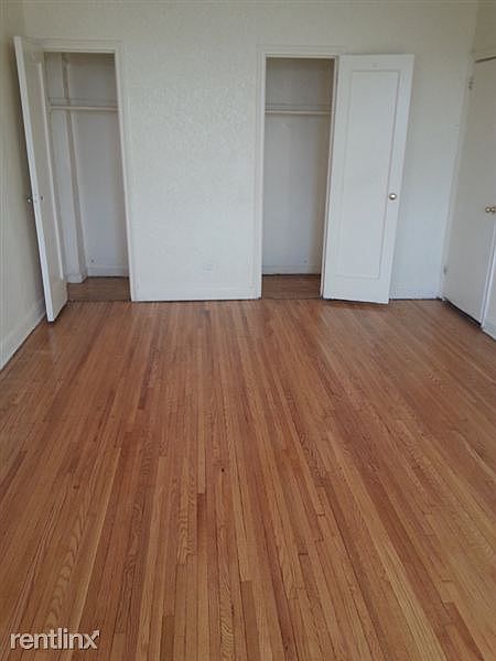 130 Martense St (5H) D