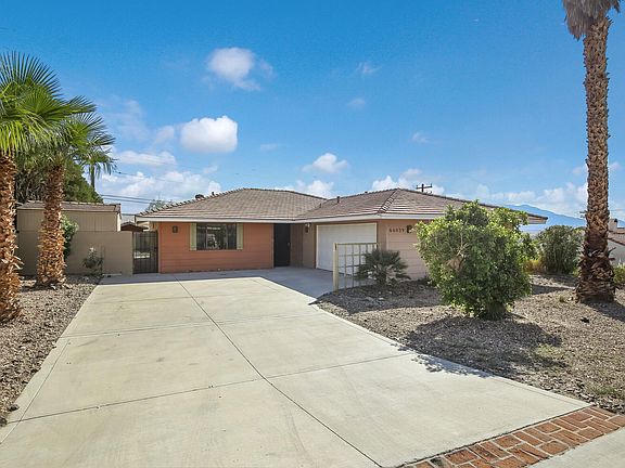 2nd image of 66039 Avenida Dorado